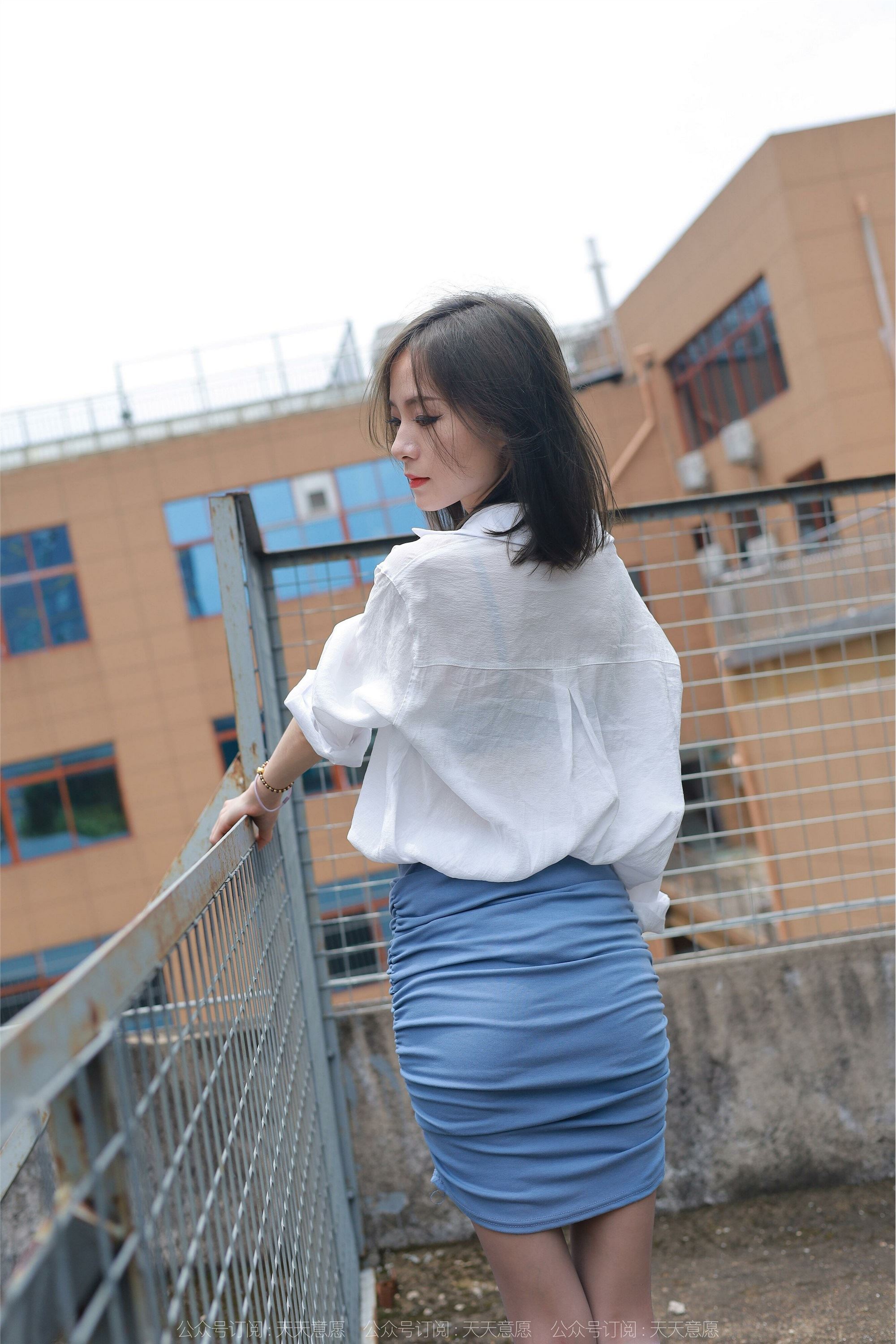 IESS异思趣向 2022.06.09 丝享家 1112：小六《蓝鞋灰丝》